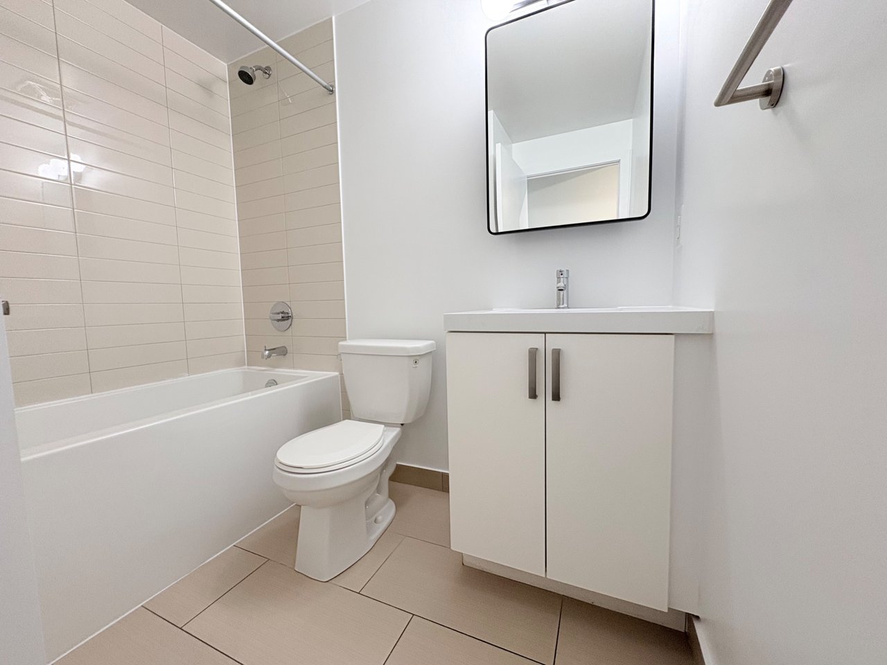 1603 Eglinton Avenue W 321