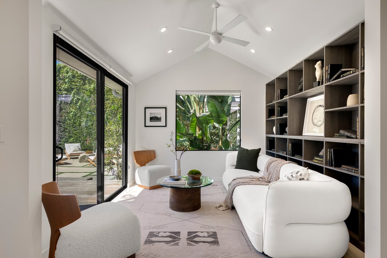 521 Loring Ave, Holmby Hills