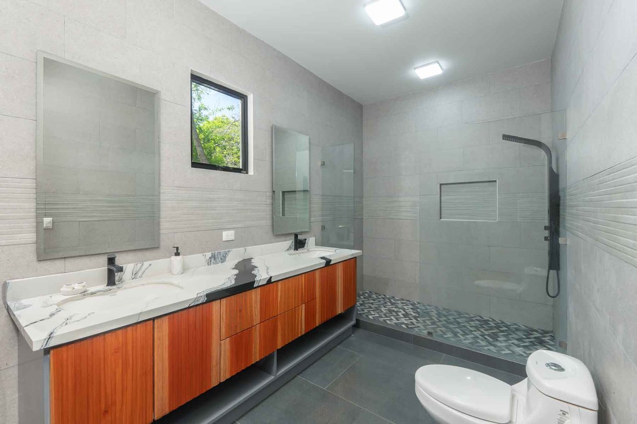 Casa Valle Escondido | Modern 3-Bedroom Home with Guest Studio and Pool Near Tamarindo