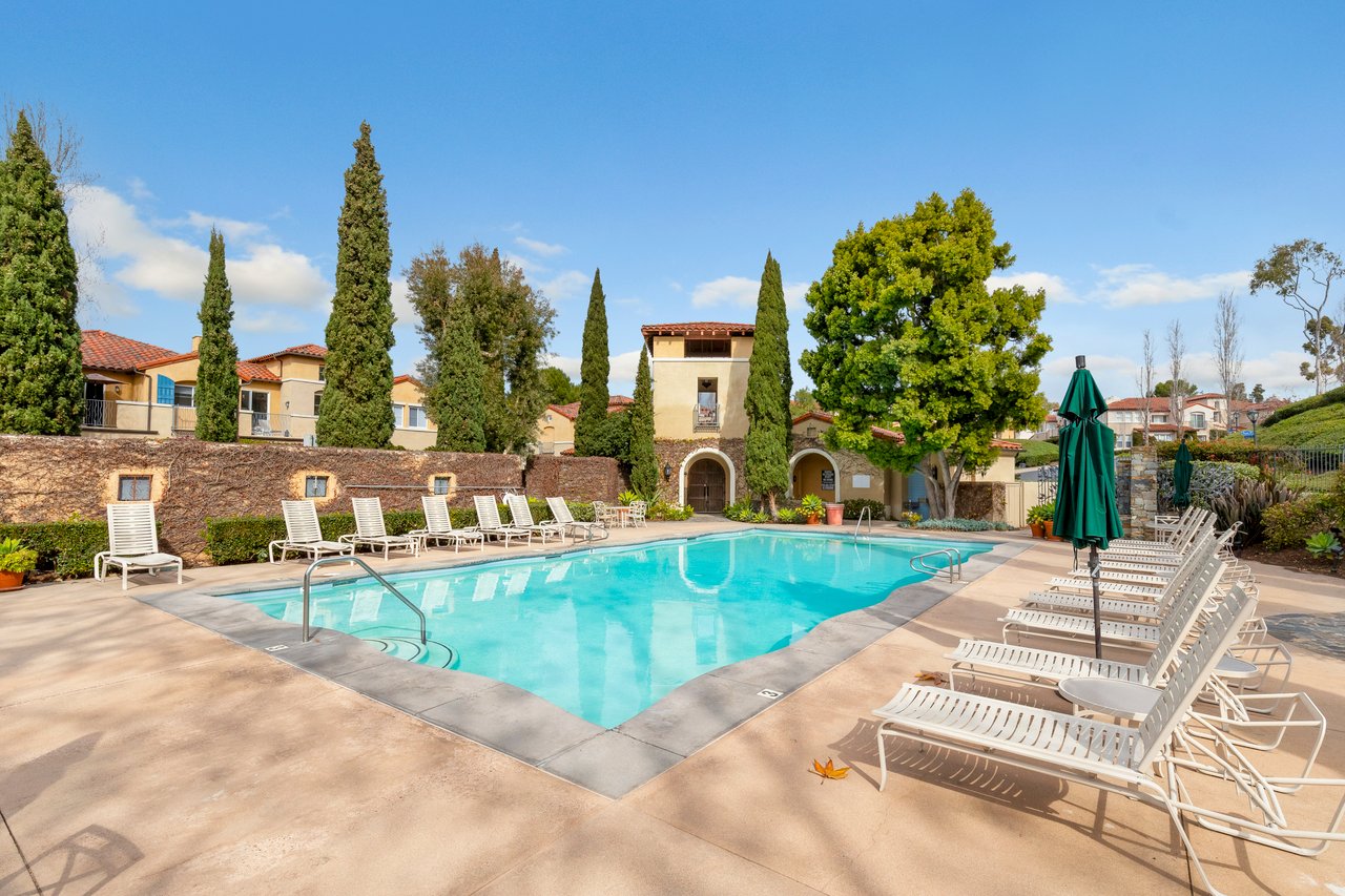 3 Savona Court