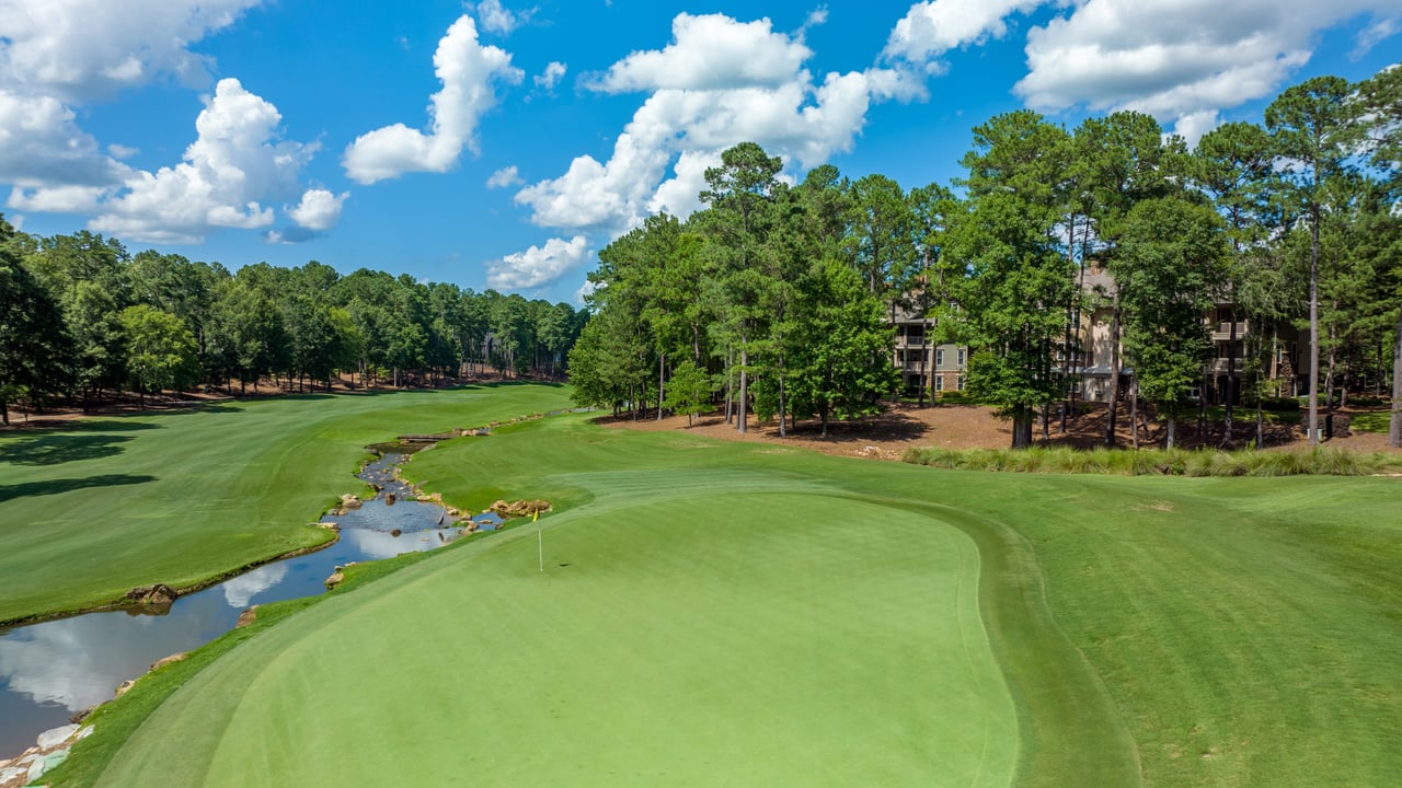 Golfing at Lake Oconee cover