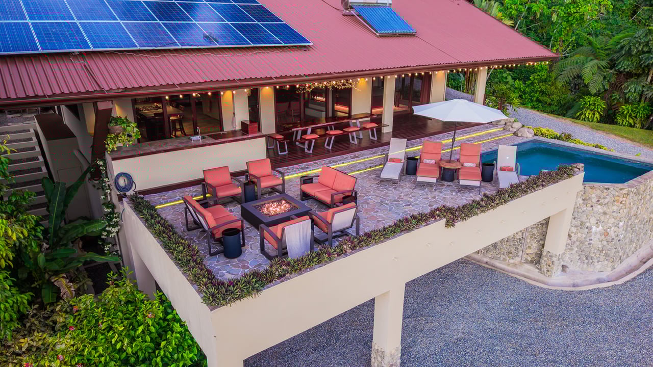 CasaPor Fin,Where the Rainforest Meets the Sea - Oceanview Luxury Estate