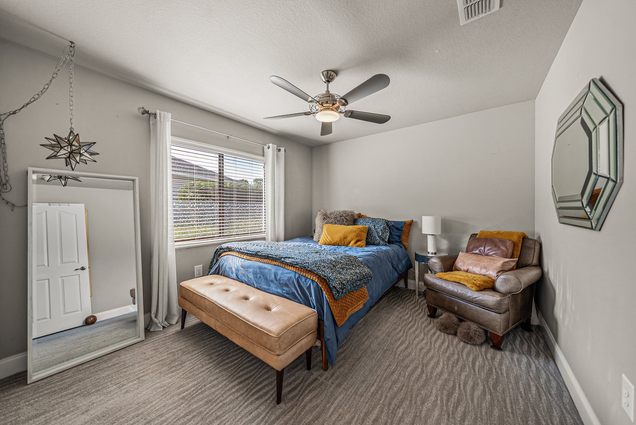 13247 THOROUGHBRED DR