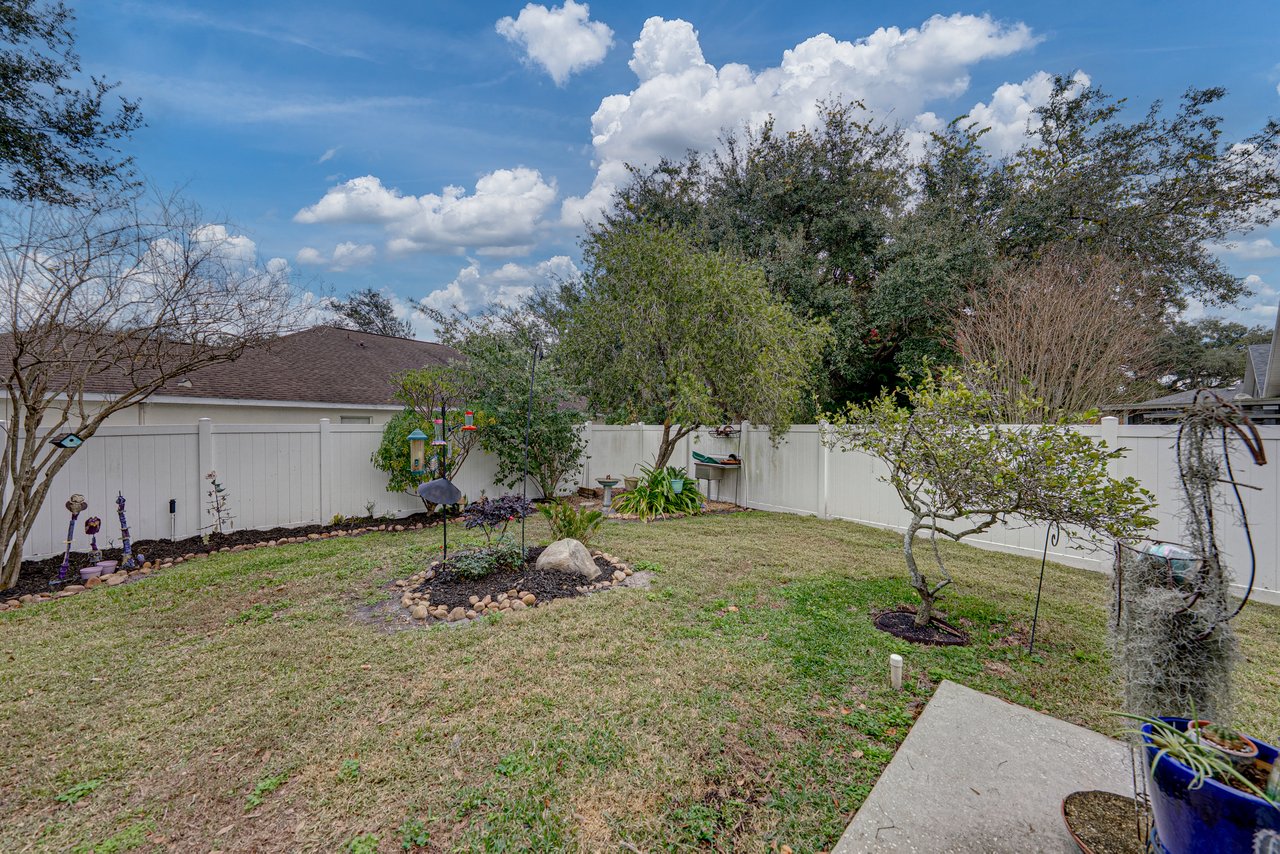 5240 NEW BRITTANY LN