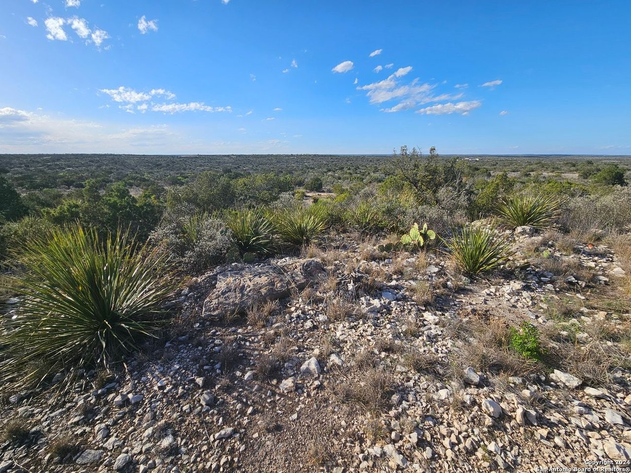 000 Ward Ranch Rd