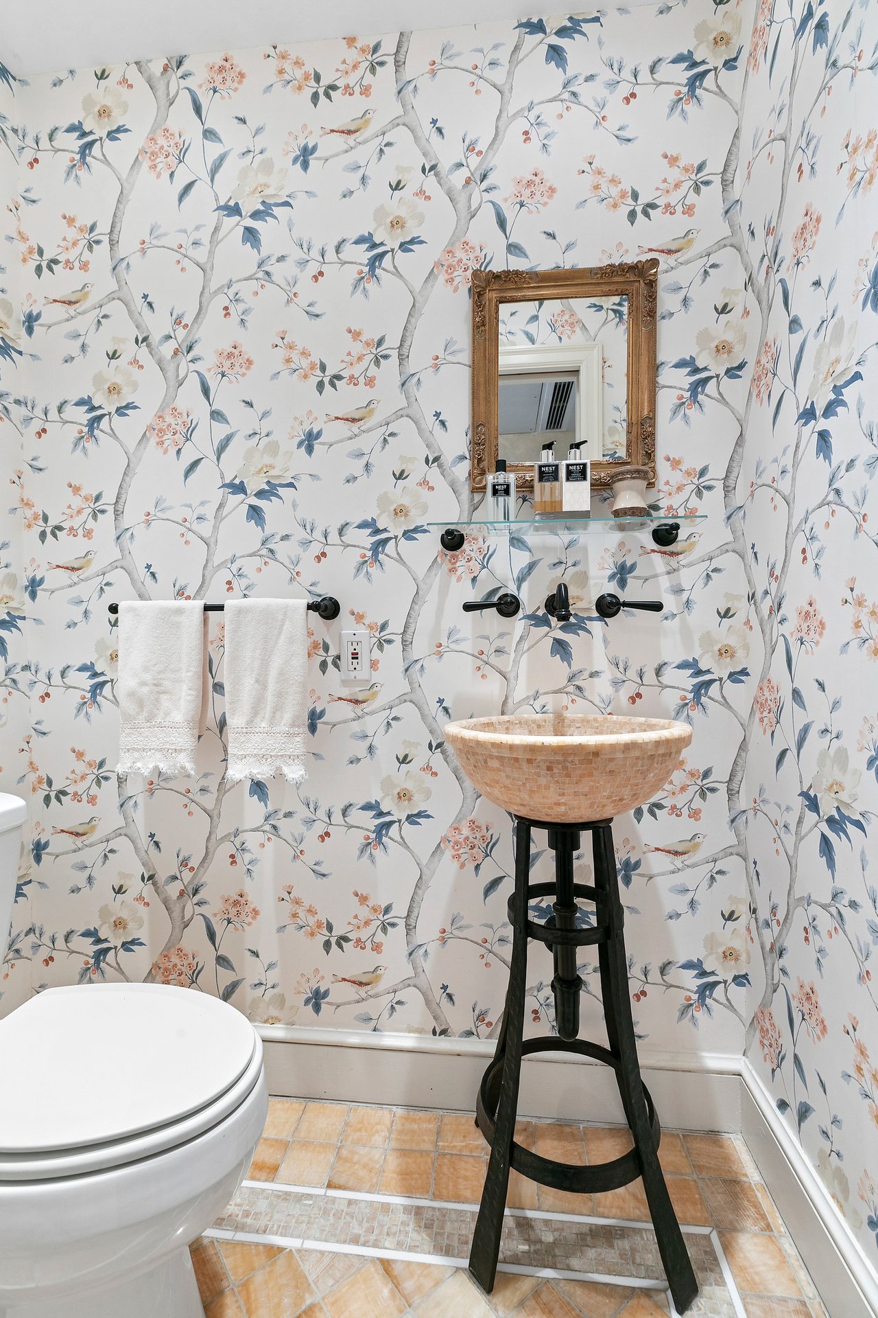 230 Central Park South, 10C