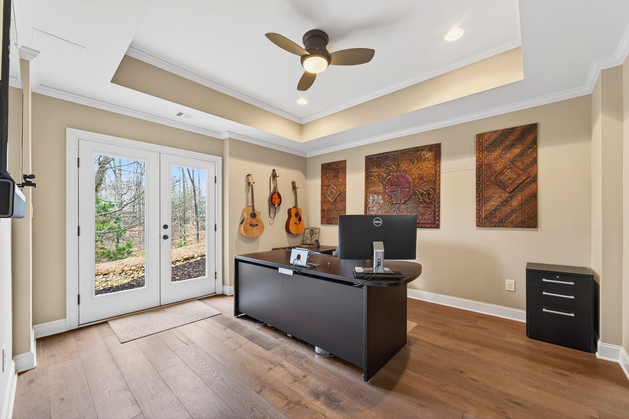 16750 Quayside Drive