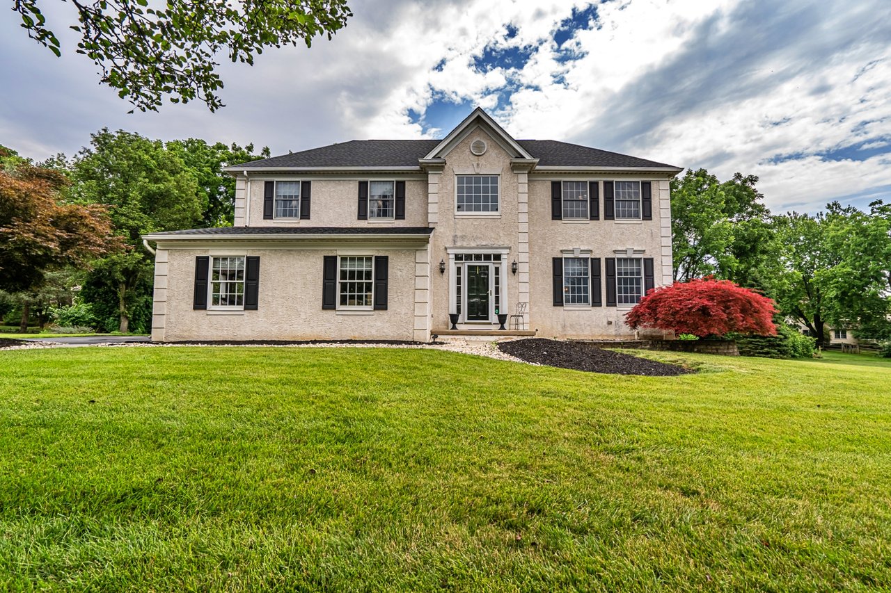 2321 Cross Creek Road