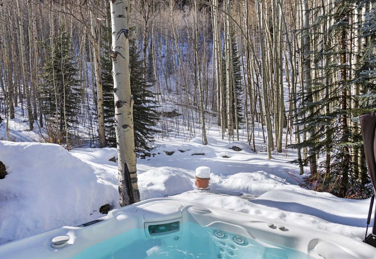 3988-A  Lupine Drive