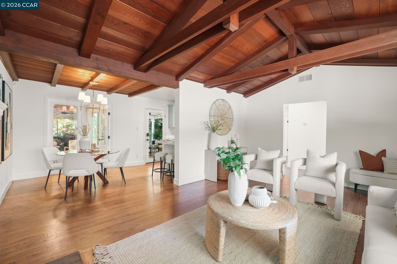 61 Carlos Ct