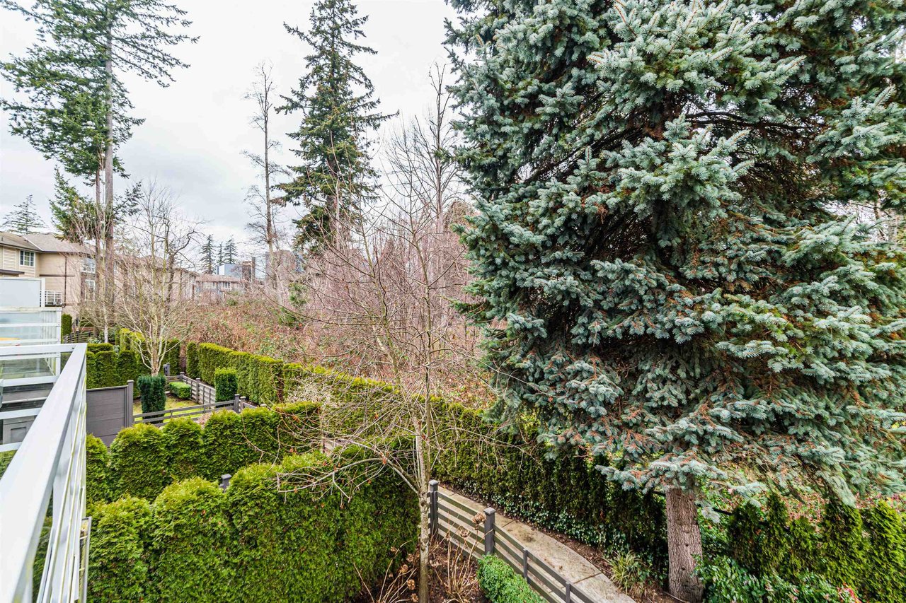 46-15405 31 Ave