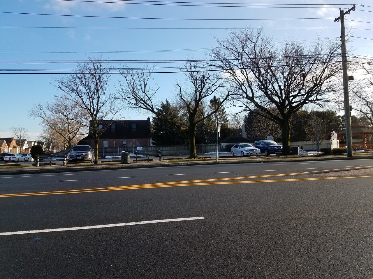 345 Hillside Ave