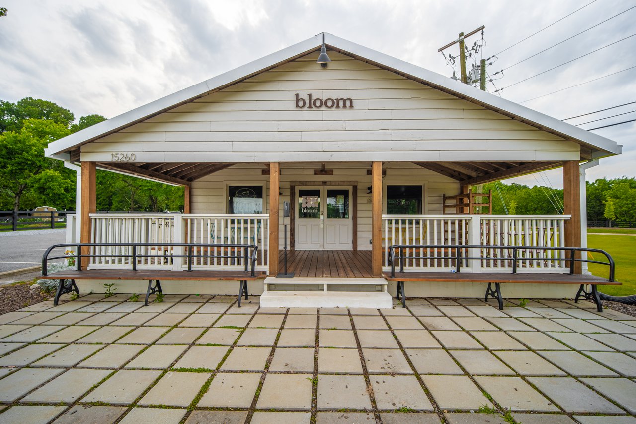 16750 Quayside Drive