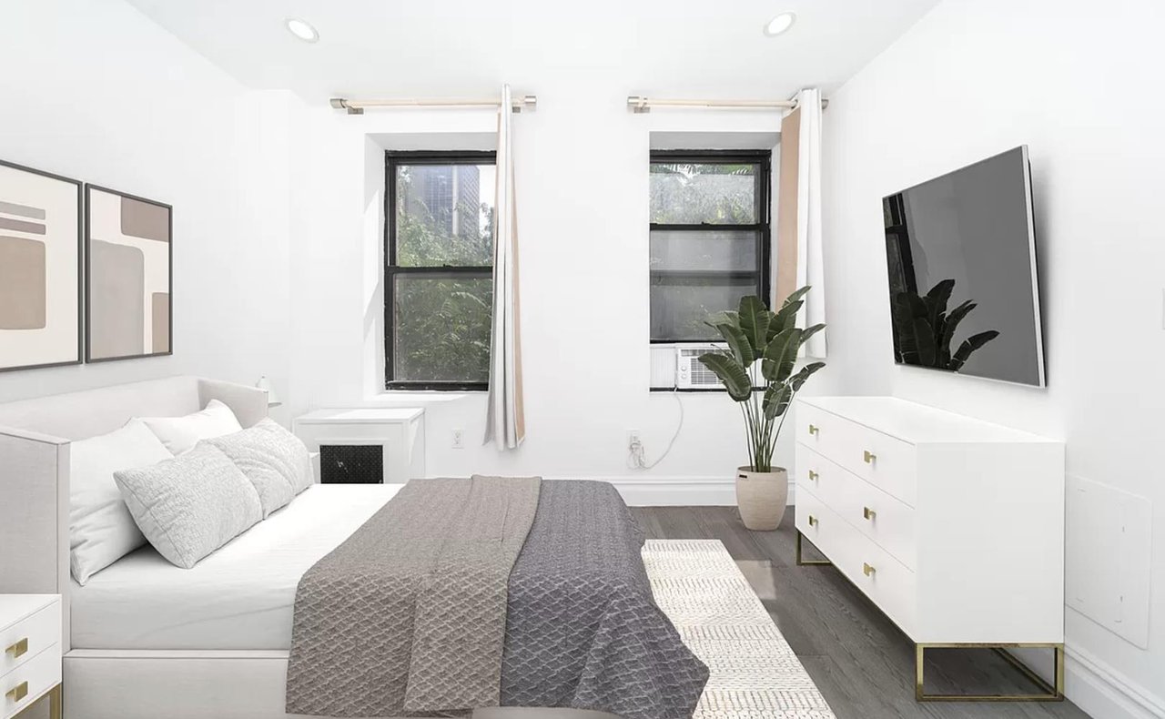 152 Thompson Street, Apt 3-B