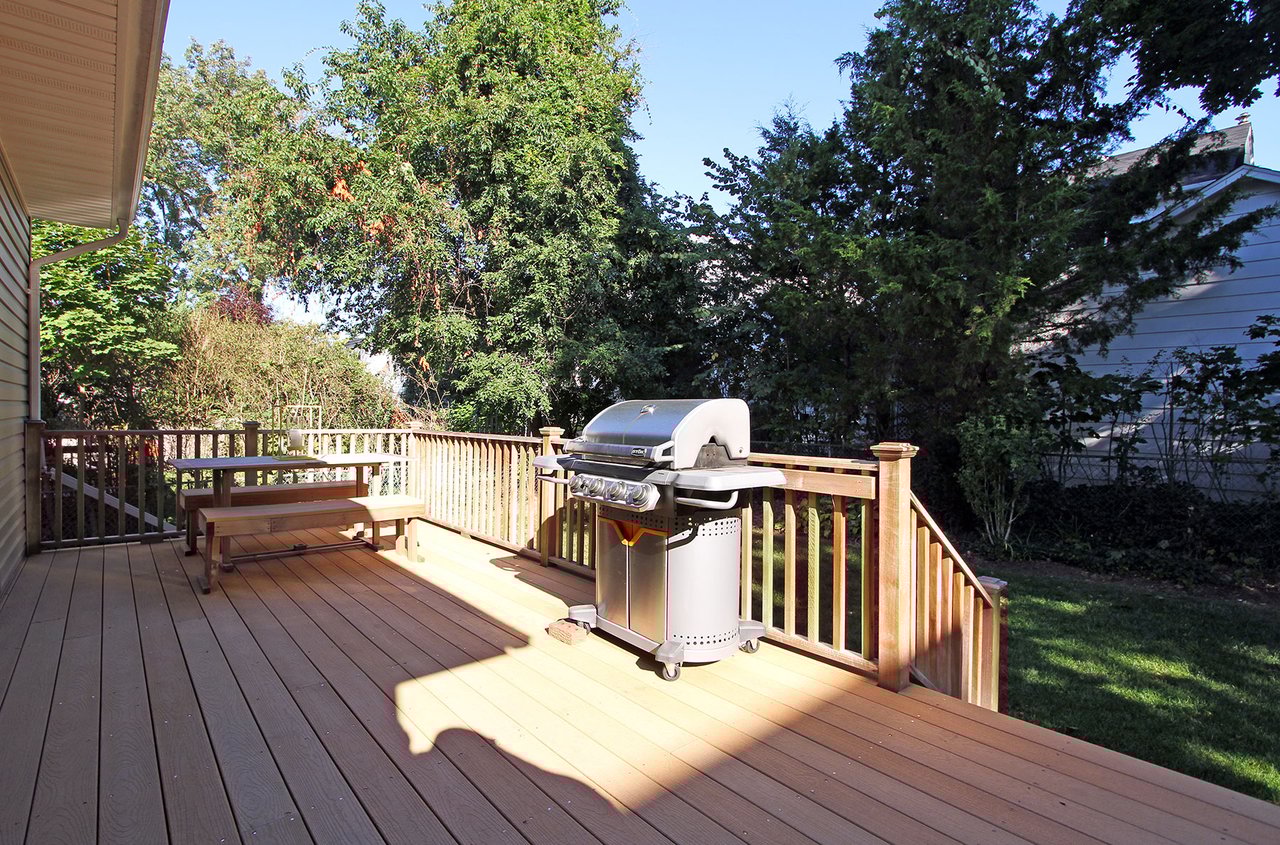 Sold with Multiple Offers! 893 Ridgewood Road, Millburn $652,000