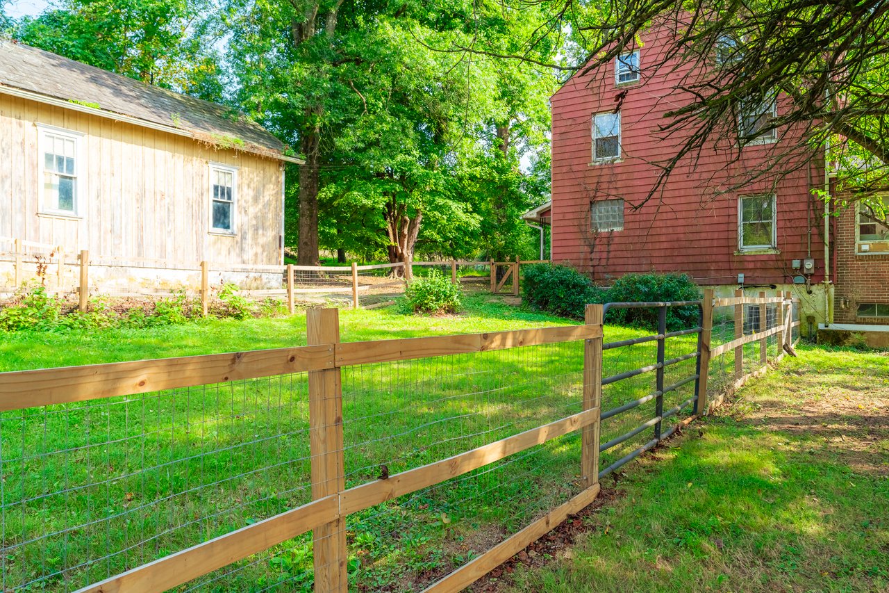 3808 Kozy Korner Road