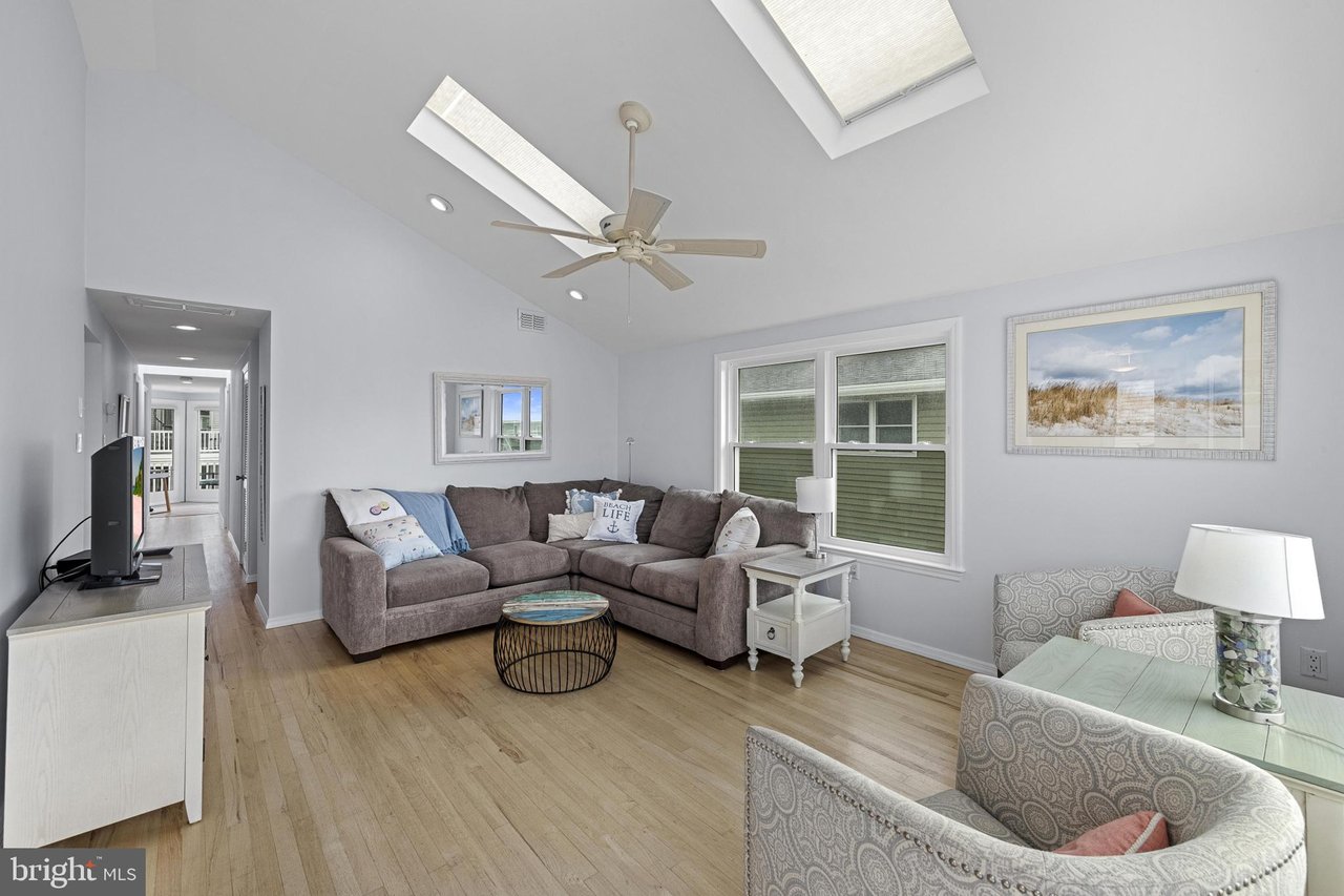 229 Merivale Avenue 2nd Floor