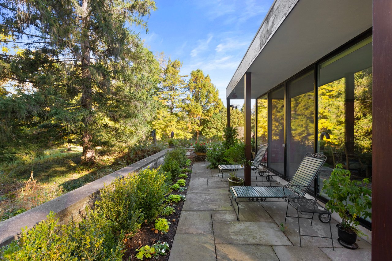 283 West Laurel Ave