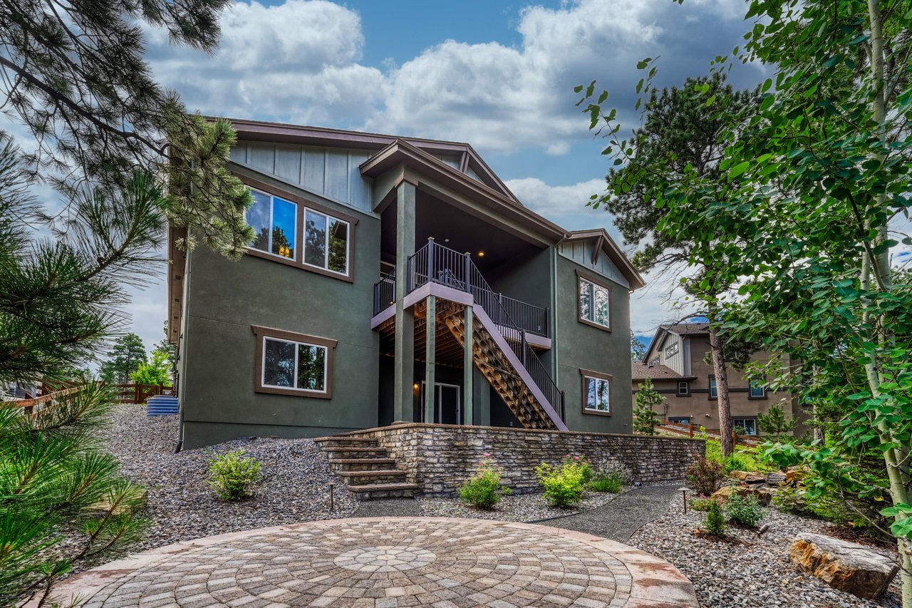 16044 Sunrise Glory Lane