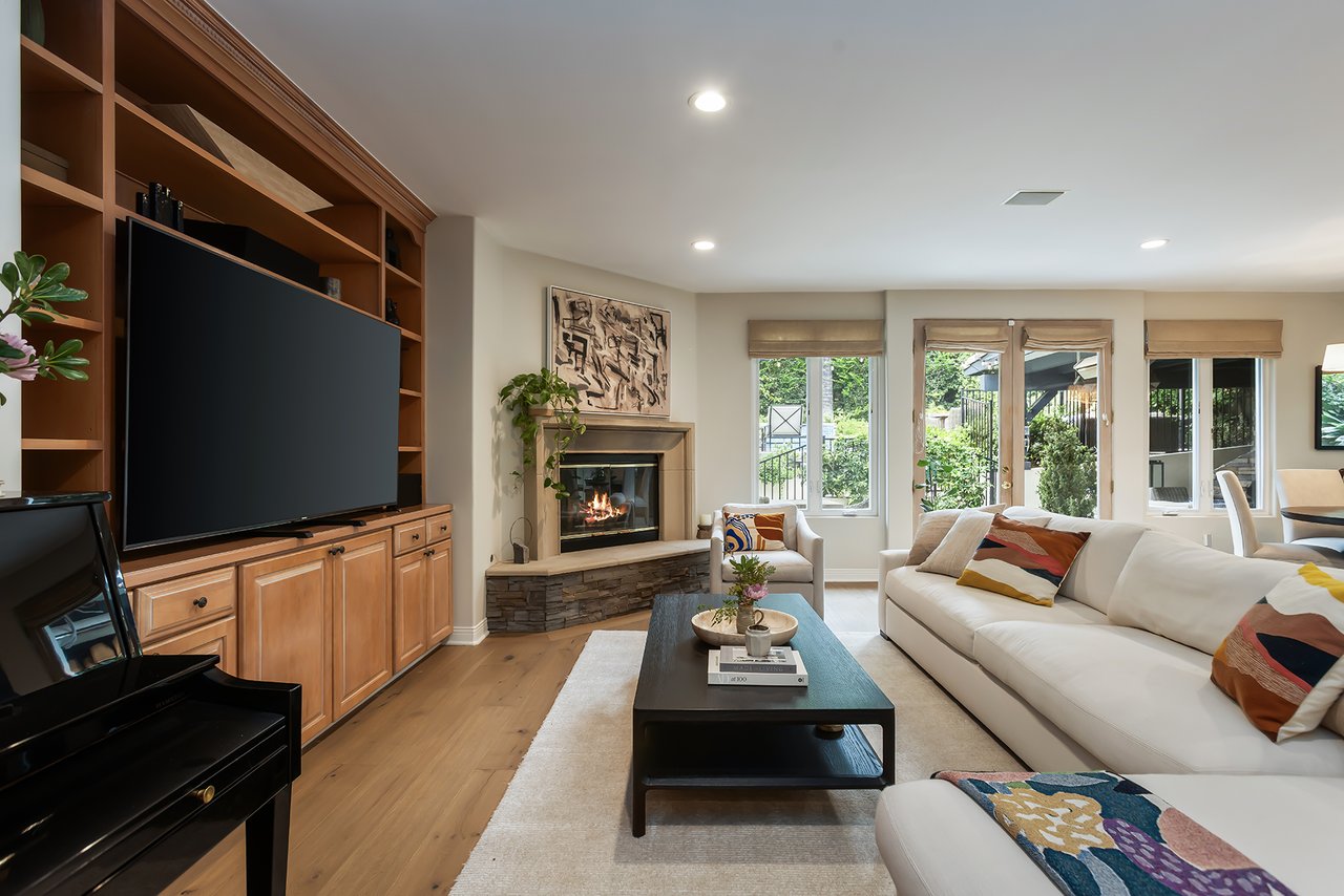 1935 Lyans Dr, La Cañada Flintridge