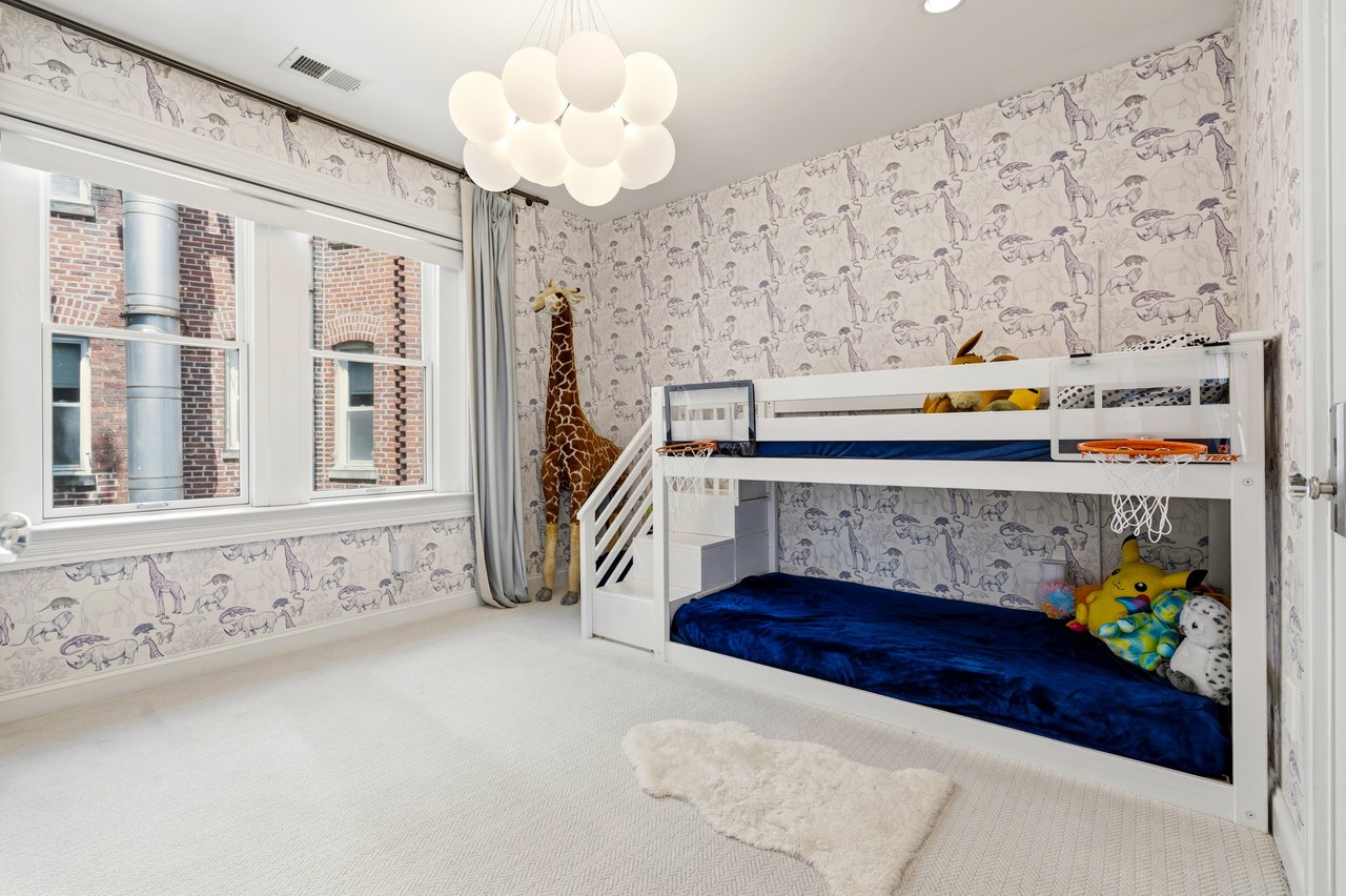 Luxury Dupont Circle Rental Listing