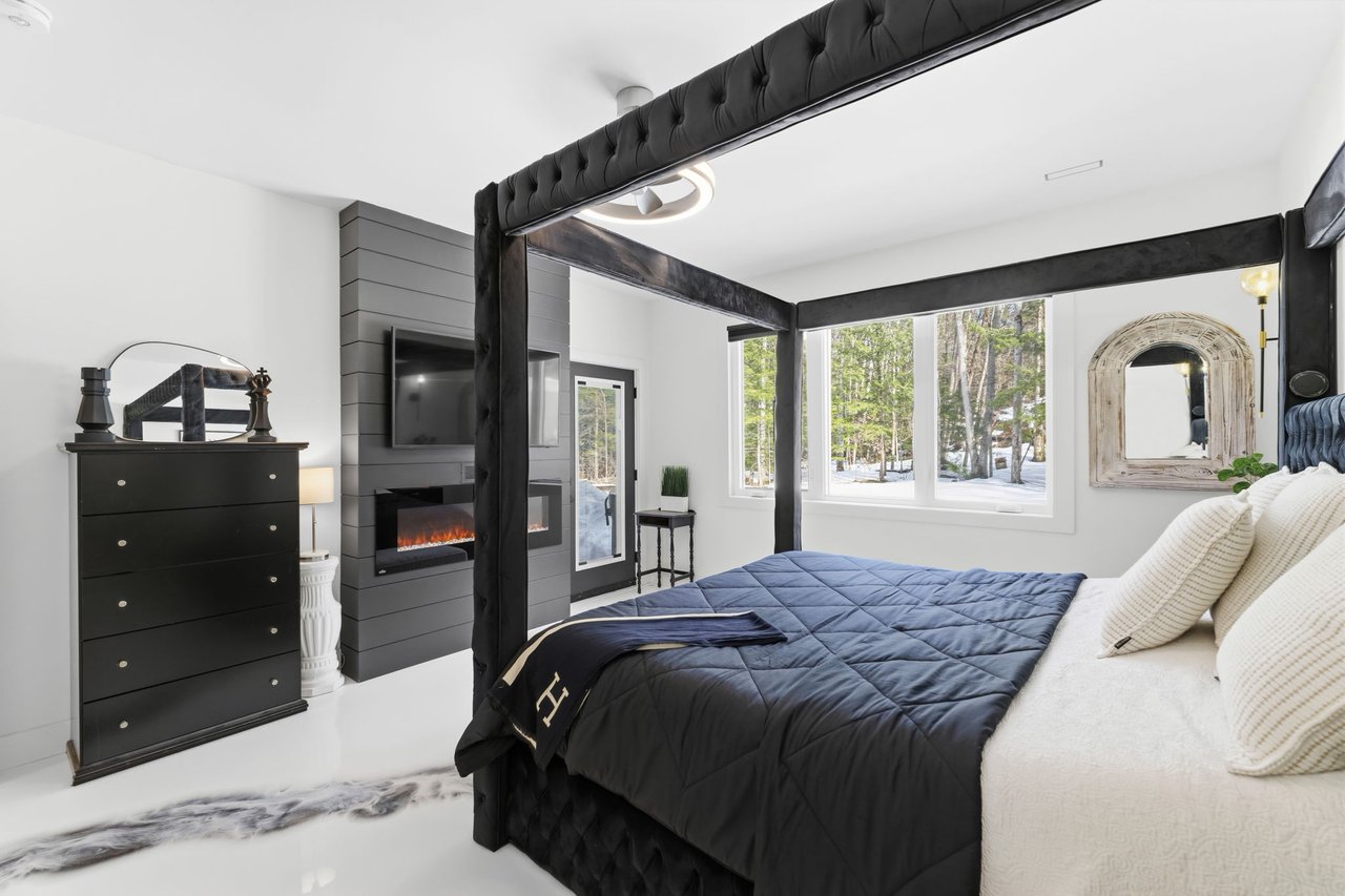 1017 Davis Drive, Gravenhurst