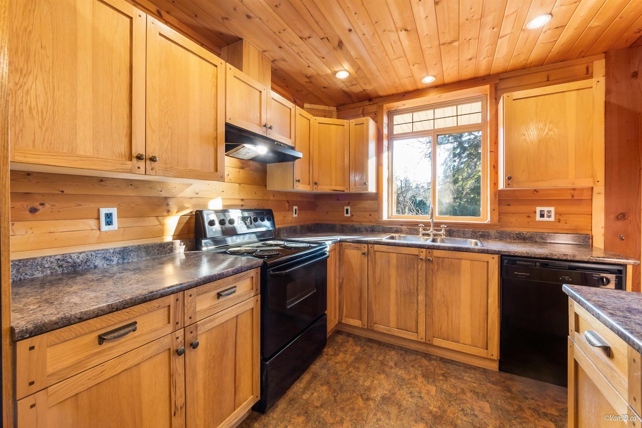 944 Victoria Drive, Port Coquitlam