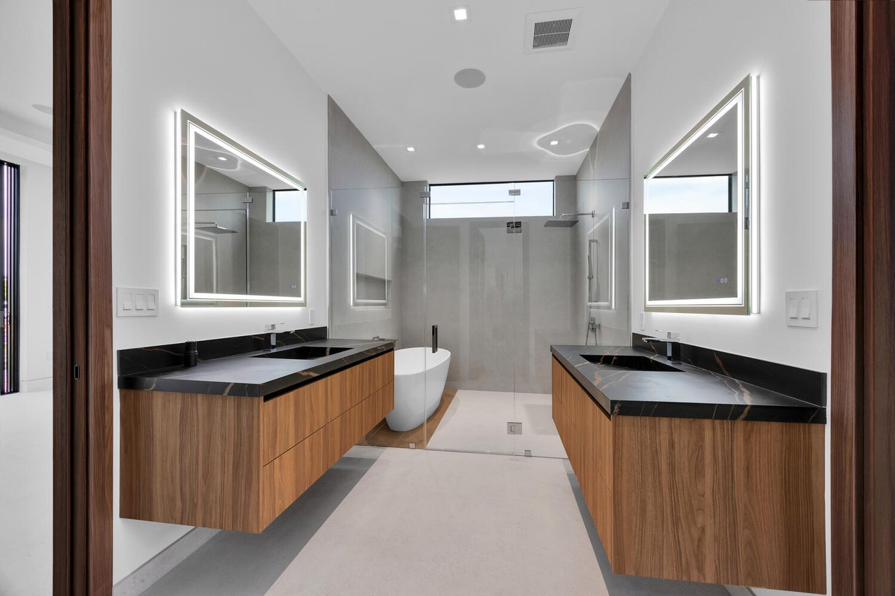 Just Built Modern Luxury
