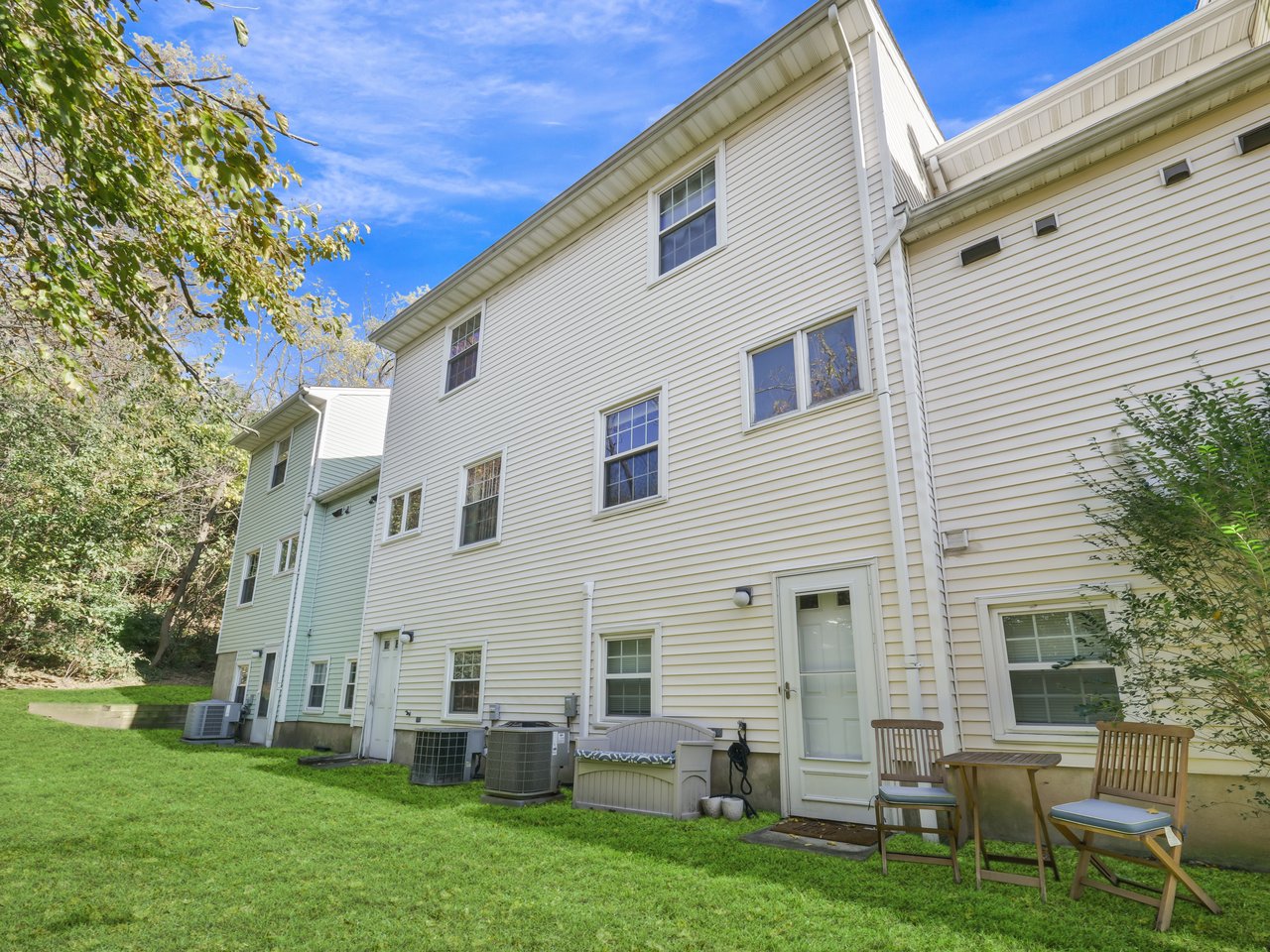 103 Park Ave, Unit A6