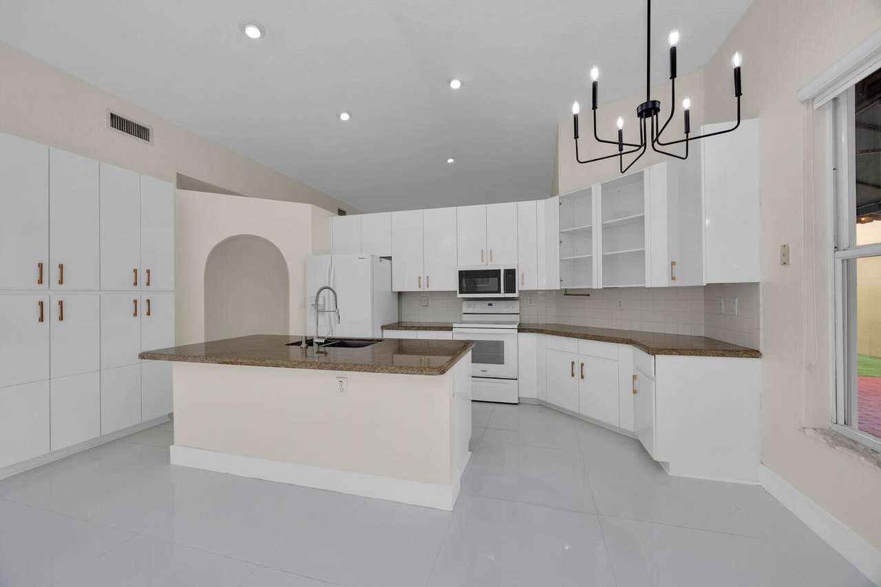 Just Listed at Costa Verde in Doral