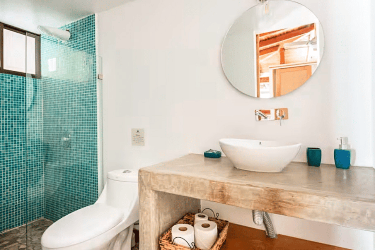 El Huerto Restaurant And Cabinas - Premier Investment