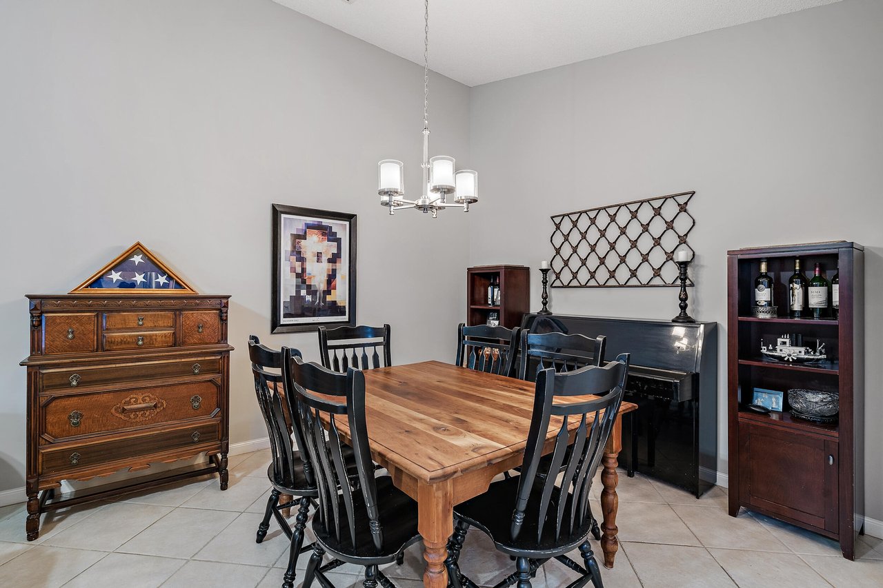 3501 Lakemont Ct