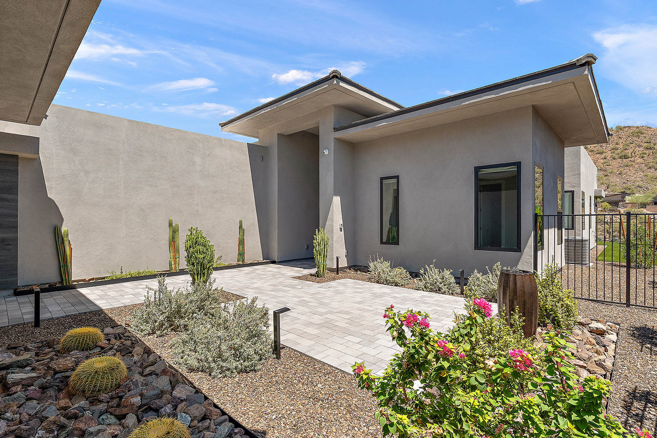 14174 E HIGHLAND Avenue