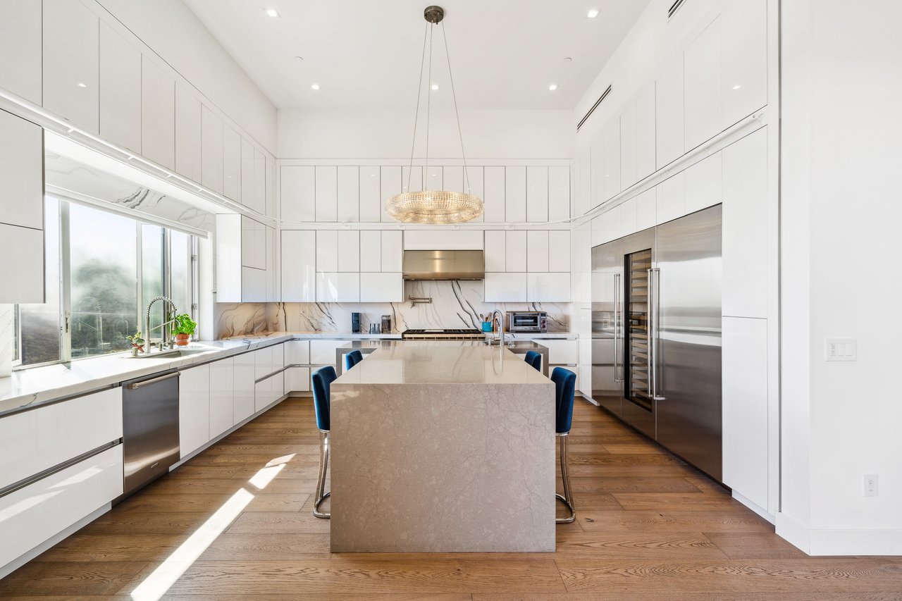 10715 Yerba Buena Rd