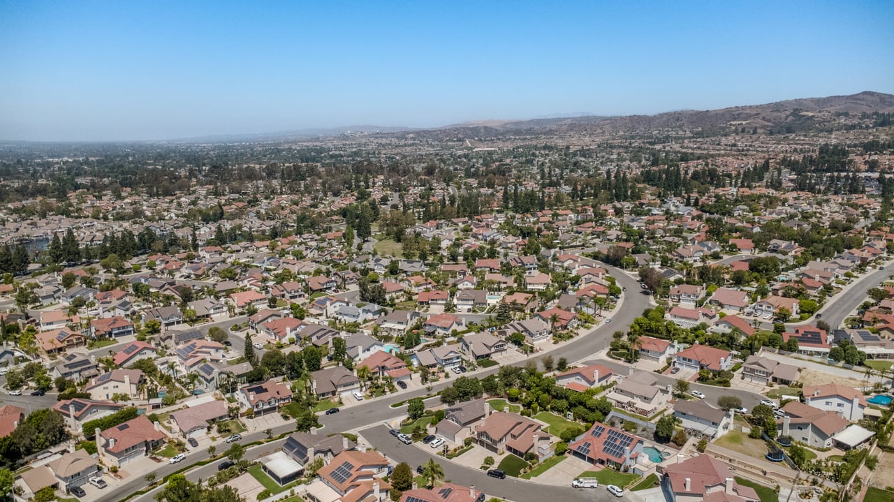 20525 Via Campanas