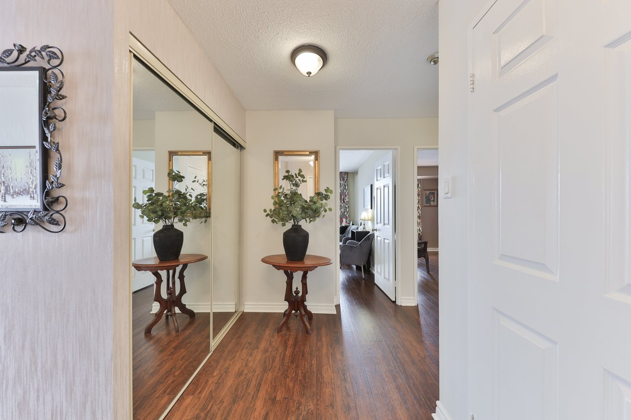 20 Cherrytree Drive #1104