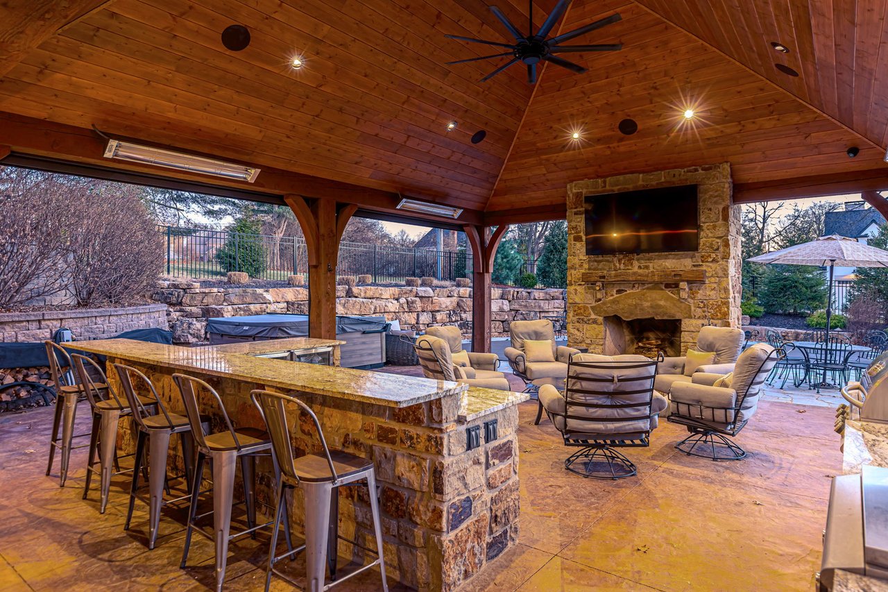 24 Williamsburg Estates Drive