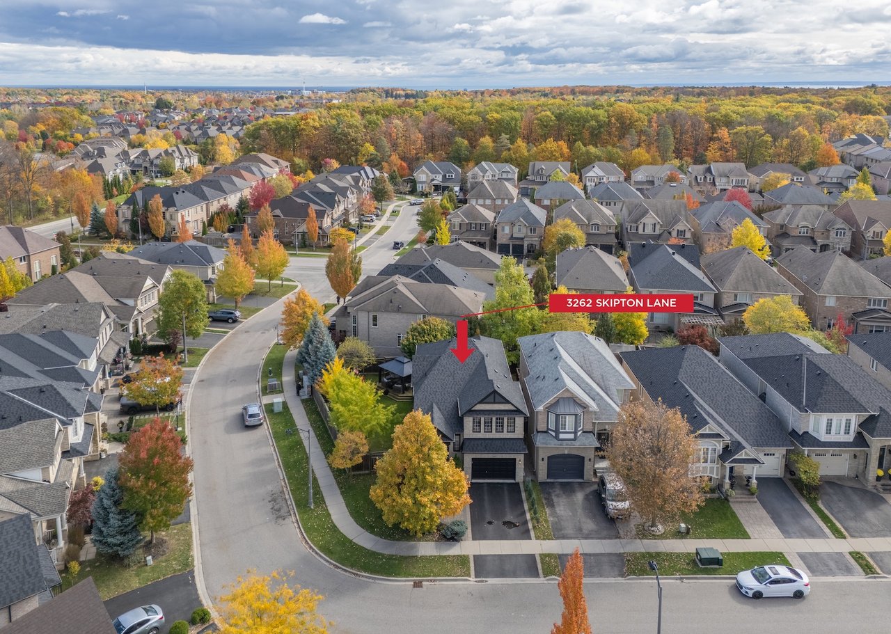 3262 Skipton Lane, Oakville