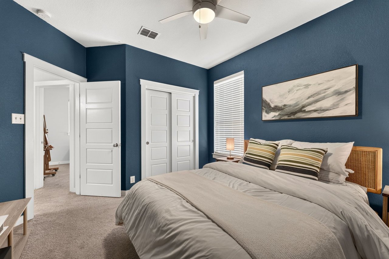 2101 Rivers Edge Way 