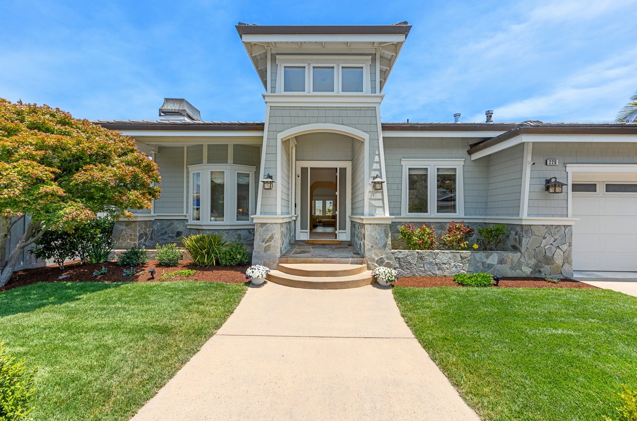 Updated Single-Level Waterfront Retreat