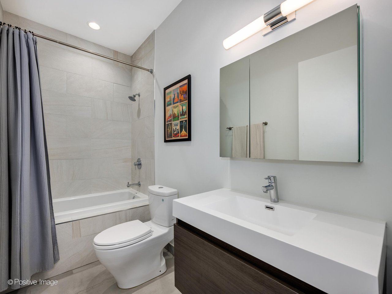 3508 N Reta Ave Unit 201