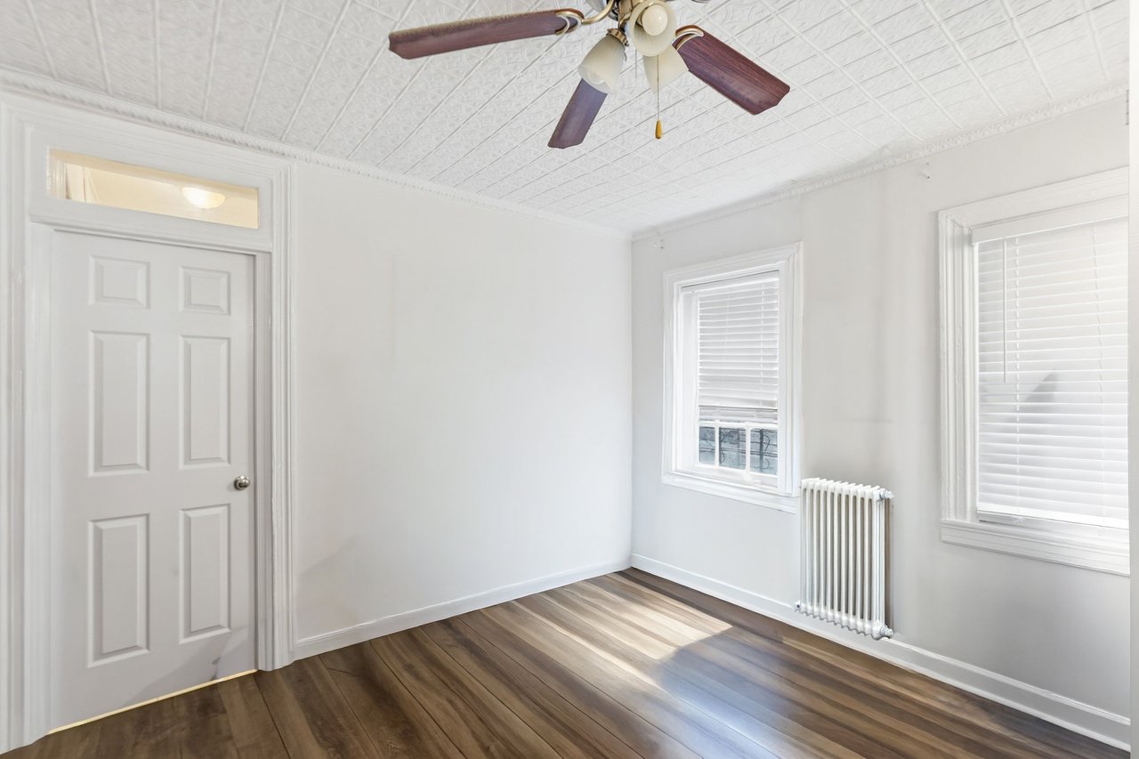 326 Independence Ave SE