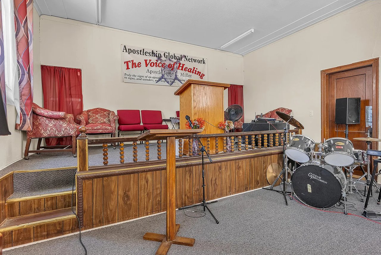 4947 Northcote Avenue, East Chicago, IN