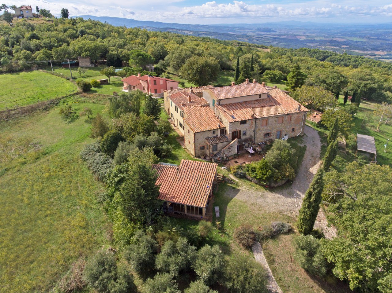  LA DIMORA DEI GIGLI