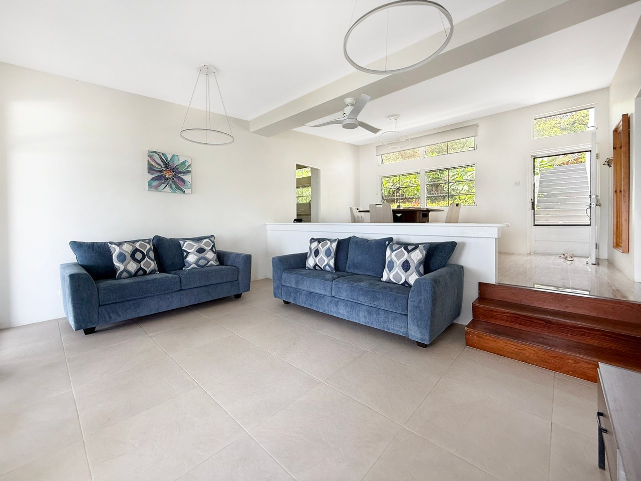 475 Sophie Bay 3 Bedroom Home