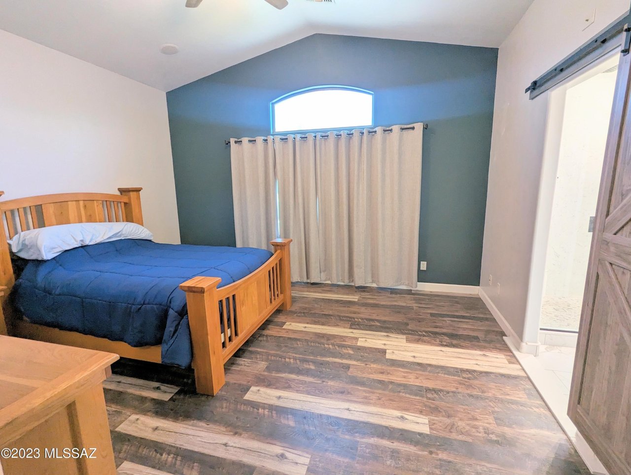 757 E Blue Rock Way
