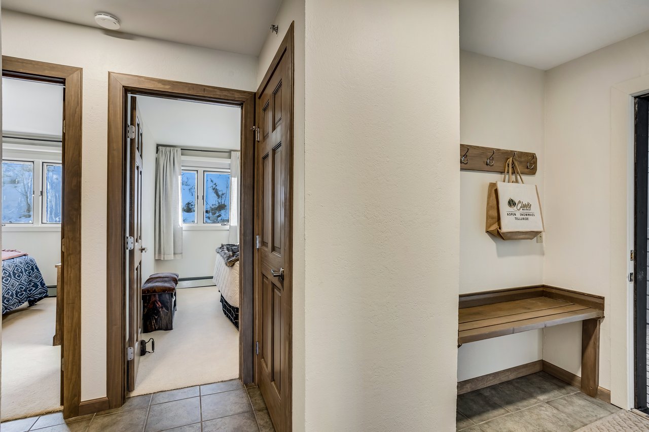 Modern Elegance Meets Mountain Comfort
