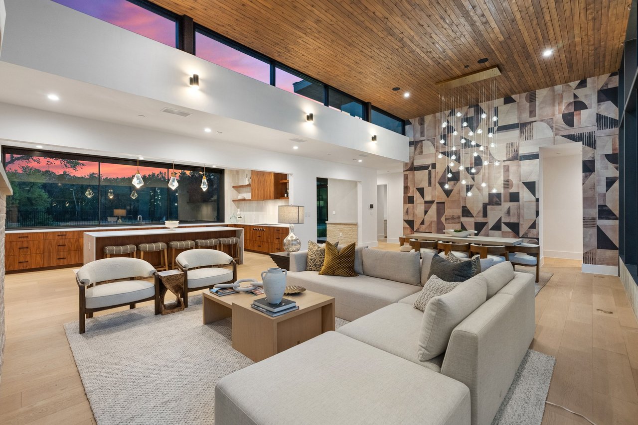 Refined Westlake Retreat