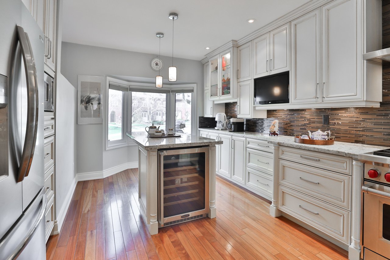 45 Tradwind Drive, Oakville