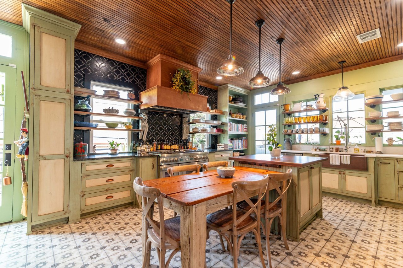 Residential / Commercial Bywater Full Remodel